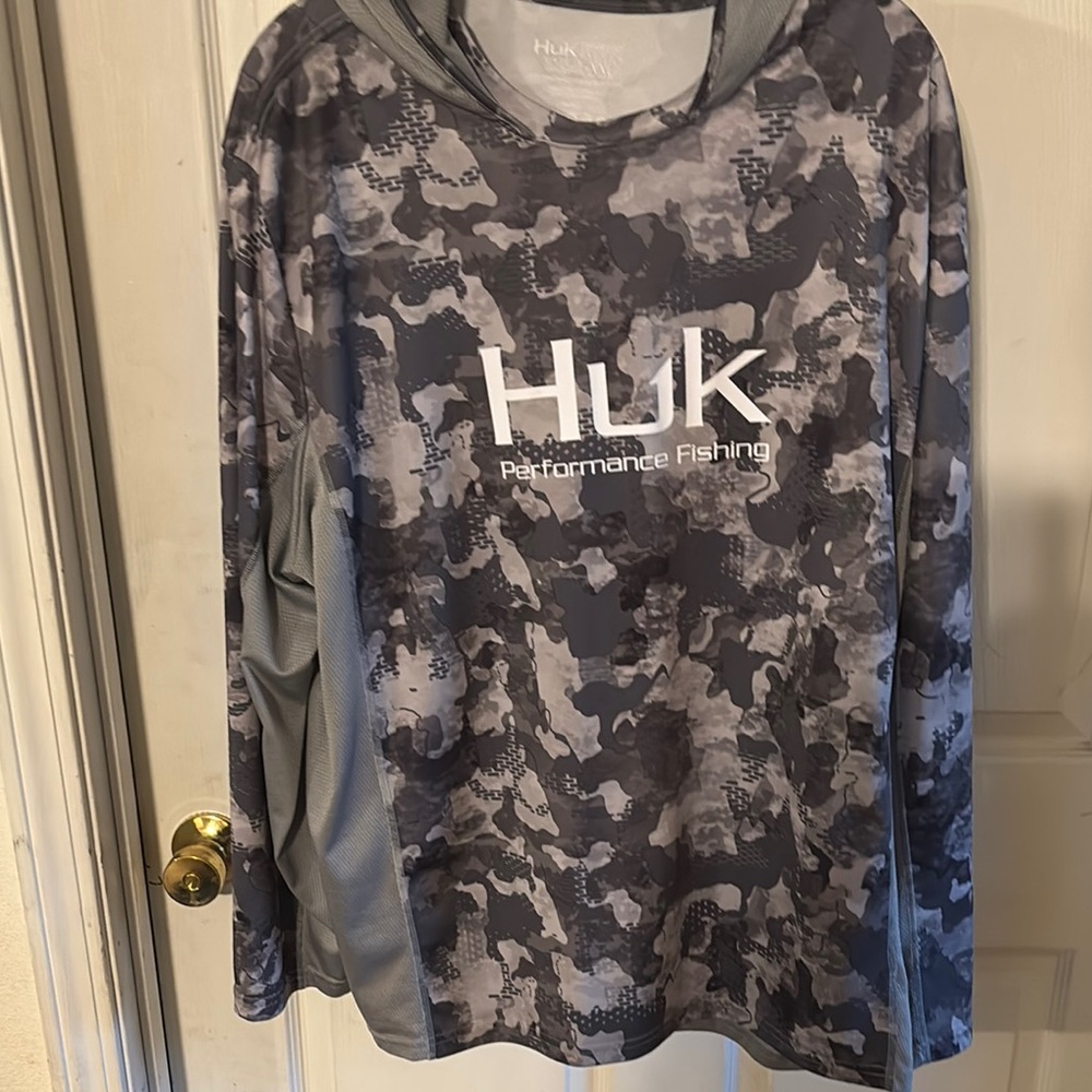 Huk Gray and Black Camo Performance Hoodie